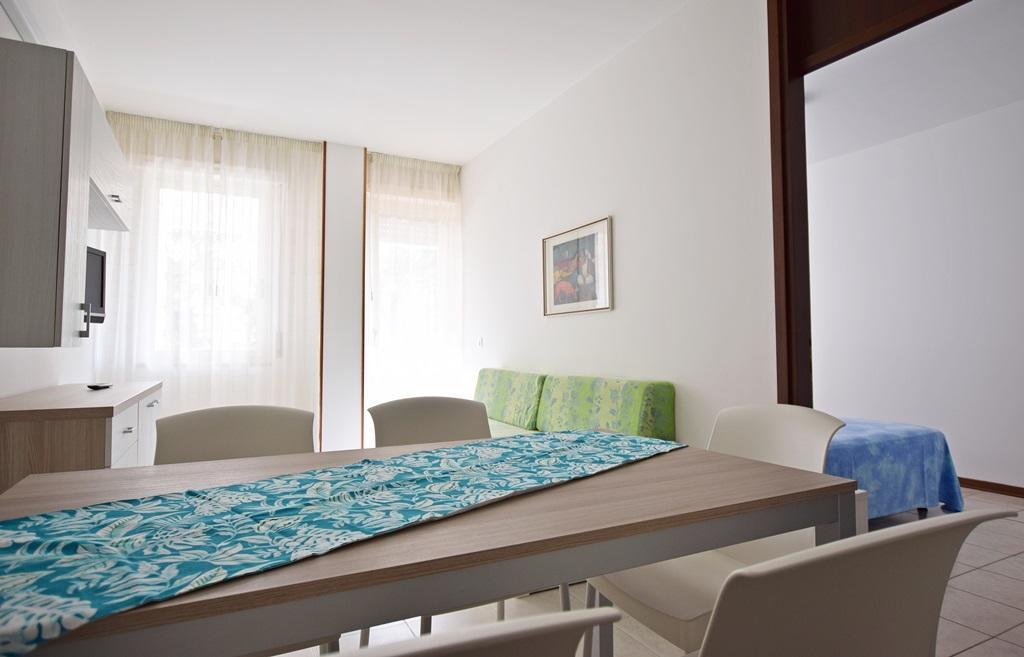 Condominio Luna 1 Линяно Сабиадоро Екстериор снимка