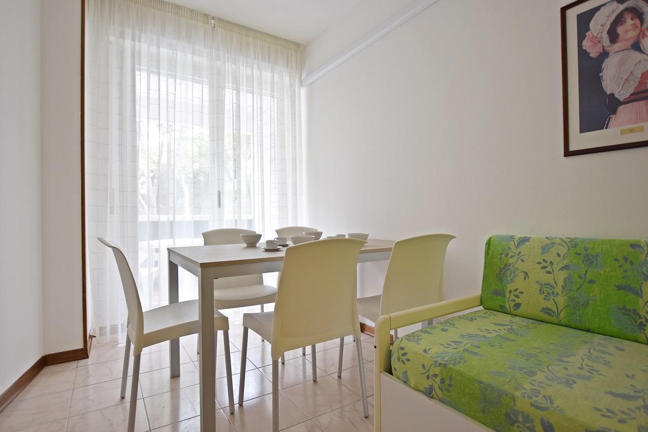 Condominio Luna 1 Линяно Сабиадоро Екстериор снимка
